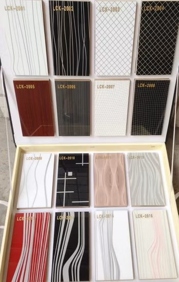 Panneau MDF enduit de PVC de peinture UV à haute brillance de 18 mm d'épaisseur (LCK2004)